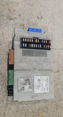 Ford Galaxy Fuse module 7G9T14A073DC LTQF01125TP 28110779