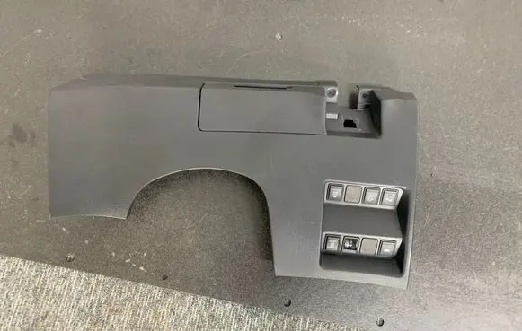Nissan Qashqai Panel trim 681064EH0A 681R14EH0A