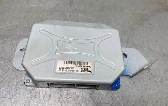 Subaru Forester SJ Tailgate/trunk control unit/module 63350SG005