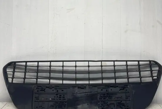 Ford C-MAX I Front bumper lower grill 7M5117B968A