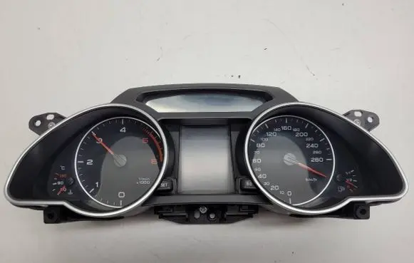 Audi A5 8T 8F Speedometer (instrument cluster) 8T0920931D
