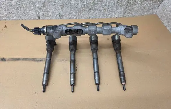KIA Sportage Fuel injectors set 338002A800 314002A420