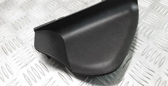 Mercedes-Benz ML W164 Dashboard side end trim A1646800439