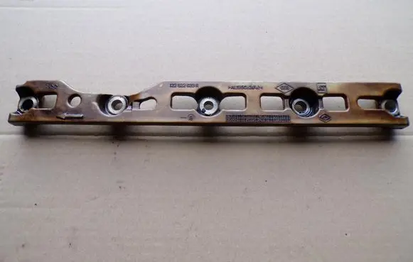 Renault Clio IV Crankshaft Holder 122822023r