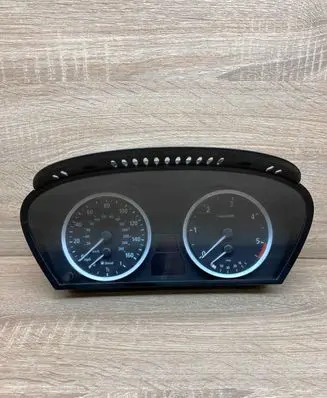 BMW 5 E60 E61 Speedometer (instrument cluster) 6945634 110080213 229