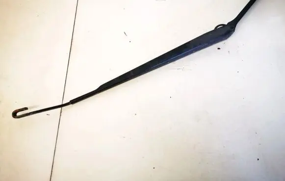 Iveco Daily 40.8 Front wiper blade arm