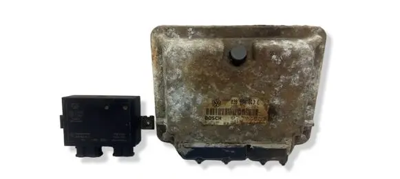 Volkswagen Caddy Engine ECU kit and lock set 038906013E 28SA3434