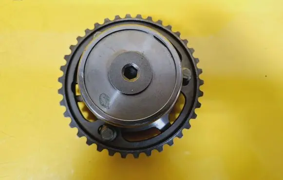 Peugeot 407 Camshaft pulley/ VANOS 
