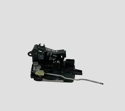 Opel Vectra C Front door lock 13210771