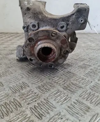 Audi A6 S6 C6 4F Rear wheel hub