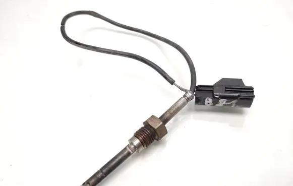 Volvo XC90 Exhaust gas temperature sensor 30729648A