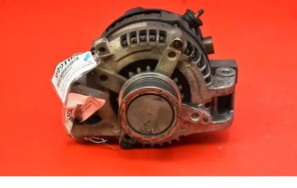 Toyota Avensis Verso Generator/alternator 27060-0G011