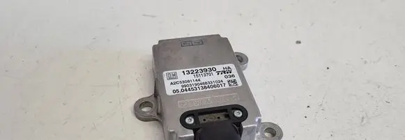 Opel Vectra C ESP acceleration yaw rate sensor 13223930 15113701 A2C53081144