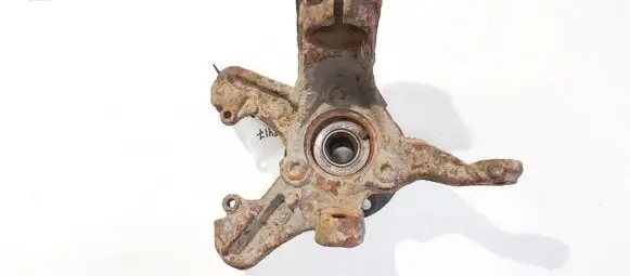 Skoda Octavia Mk2 (1Z) Front wheel hub