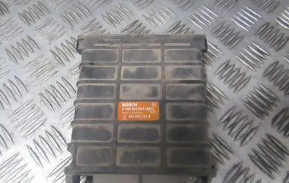 Volkswagen Golf II Engine control unit/module 0280800042 321906263b