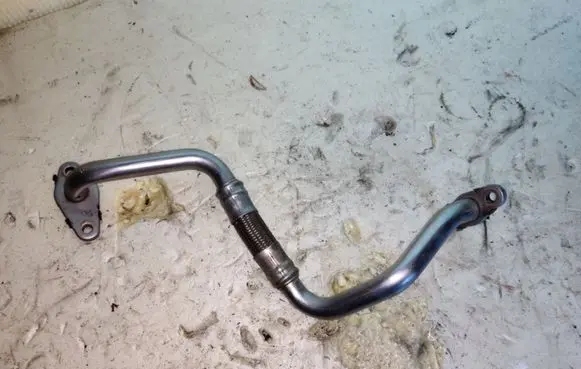 Seat Altea XL Turbo turbocharger oiling pipe/hose 03C145735F