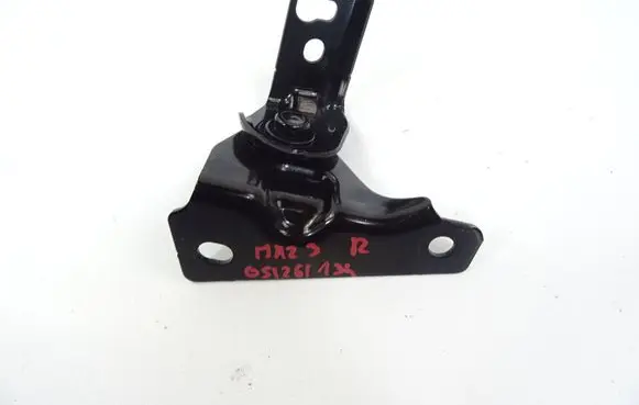 Mazda 3 III Seat adjustment handle BHN9