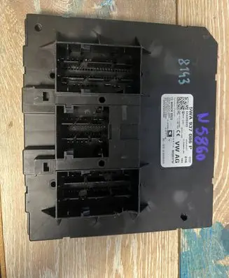 Volkswagen Golf VIII Other control units/modules 5WA937086P