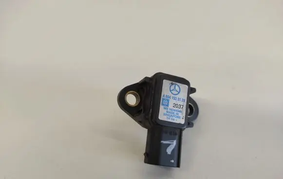 Mercedes-Benz E W211 Air pressure sensor A0041533128 2037 16244349