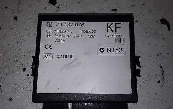 Opel Zafira A Comfort/convenience module 24437076 F005V00155 021838