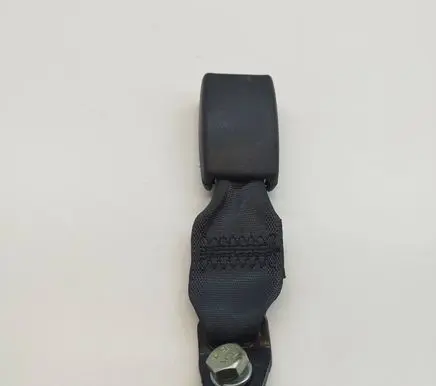 Mitsubishi Pajero Rear seatbelt buckle 