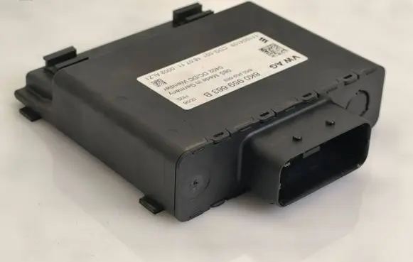Audi A5 8T 8F Voltage converter/converter module 8K0959663B 111004109 8K0959663