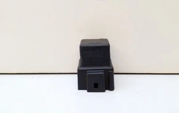 Peugeot 5008 Other relay 6883200652 056006179 83159