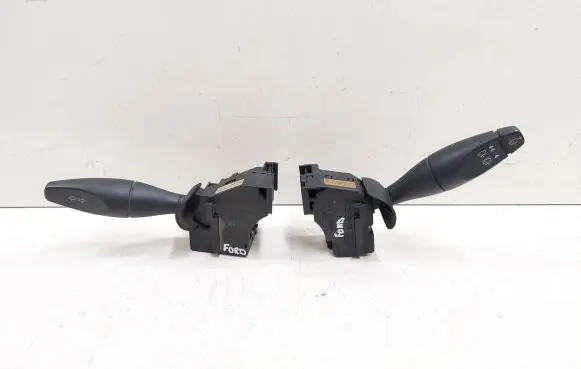 Ford Focus Indicator stalk 98AG13335AE 98AG17A553CC