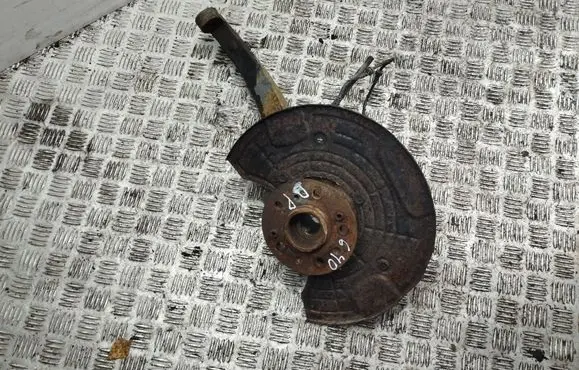 Mercedes-Benz ML W164 Front wheel hub