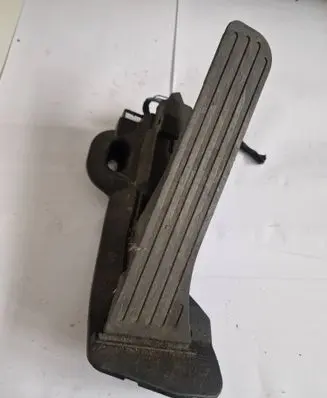 Volkswagen PASSAT B6 Accelerator throttle pedal 6PV00874501 1K2723503M