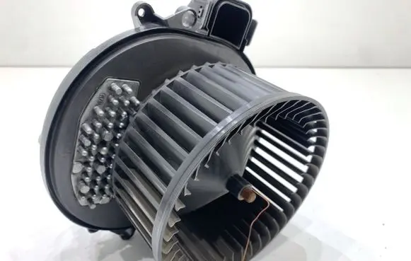 BMW 3 F30 F35 F31 Heater fan/blower 9319919