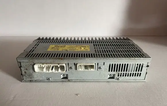 Lexus GS 300 350 430 450H Sound amplifier 86280-30510