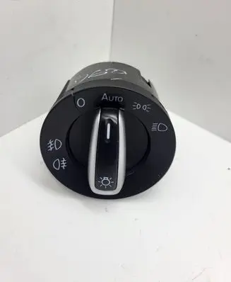 Volkswagen PASSAT B7 Light switch PA6GFGB30