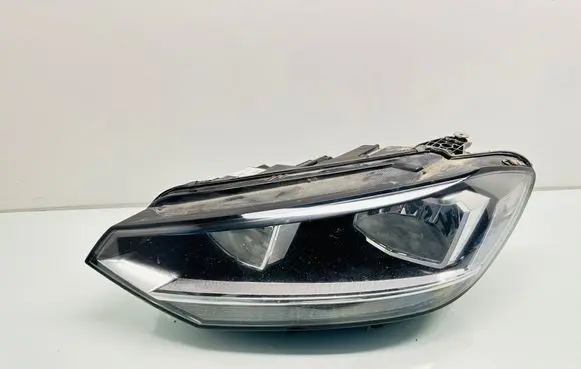 Volkswagen Touran III Headlight/headlamp 5TB941005A