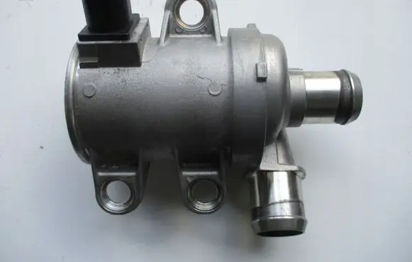 Ford Kuga III Water pump LX6E8501AA
