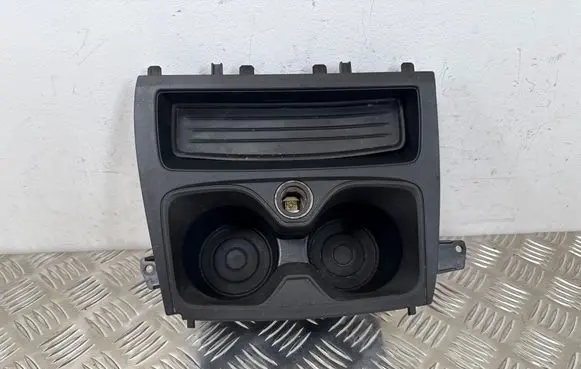 BMW 1 F20 F21 Cup holder front 9207320 162083