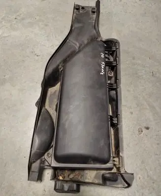 BMW 5 E60 E61 Other engine bay part