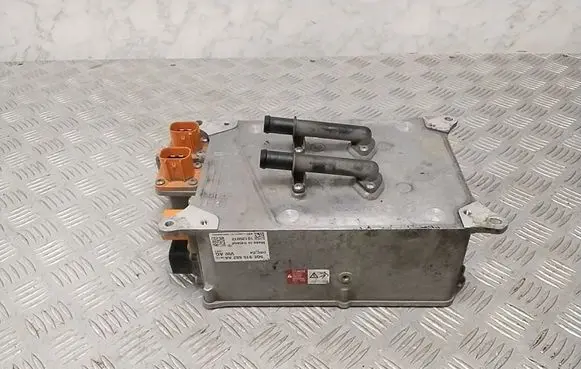 Volkswagen Golf VII Voltage converter inverter 5QE915682AA