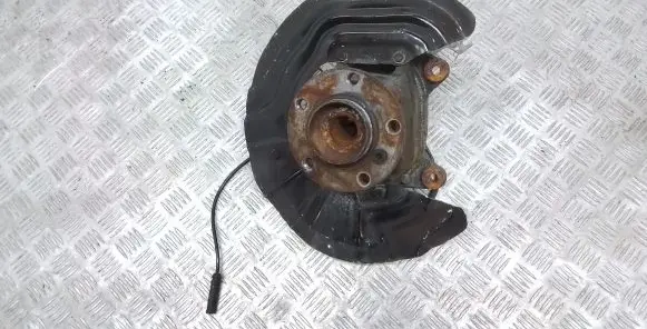 BMW X3 F25 Front wheel hub 6855953