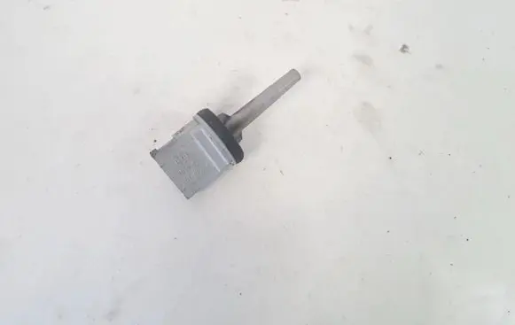 Volkswagen PASSAT B5.5 Interior temperature sensor 1J0907543A