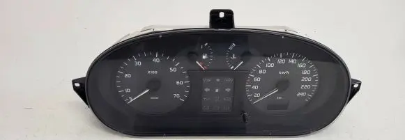 Renault Scenic I Speedometer (instrument cluster) 8200071820 501020710000 09043289902
