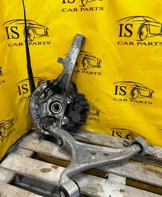 Mercedes-Benz GLS X166 Front wheel hub spindle knuckle A16610