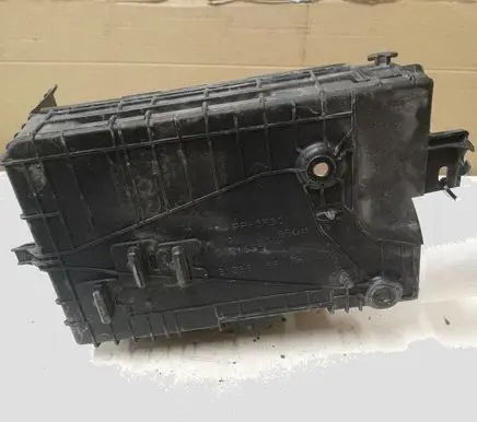 Citroen C4 Cactus Battery tray 9801801880