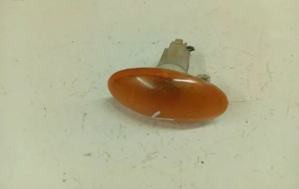 Nissan Pixo Front fender indicator light