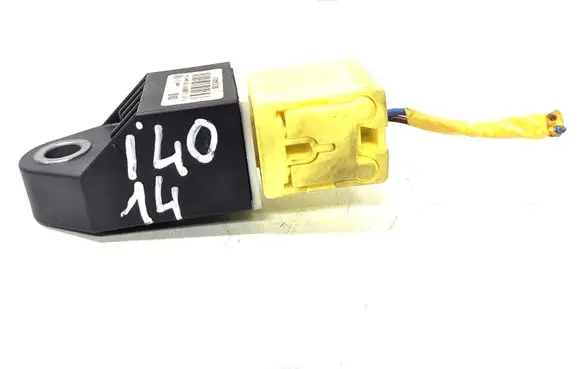 Hyundai i40 Airbag deployment crash/impact sensor 959200U000