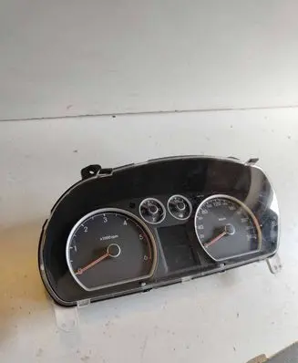 Hyundai i30 Speedometer (instrument cluster) 940032L520