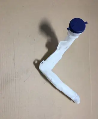 Peugeot 2008 I Window washer liquid tank fill tube 