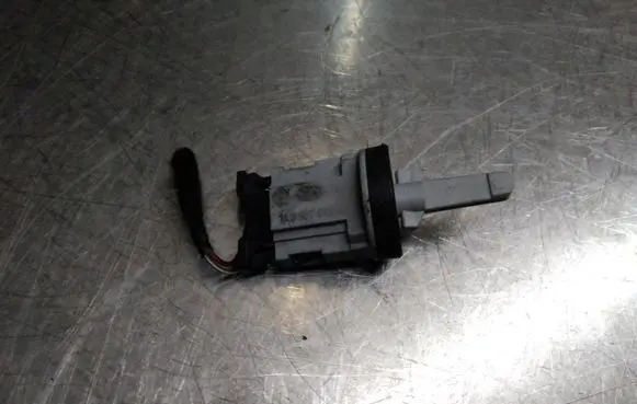 Volkswagen Golf V Interior temperature sensor 1K0907543A