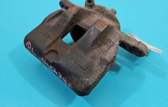 Suzuki Grand Vitara II Front brake caliper IMPRK1454387