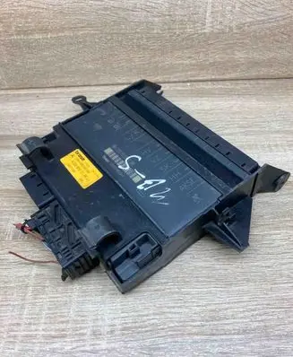 Mercedes-Benz S W220 Central body control module A2209102136 2208201185